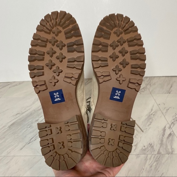 Caslon Keaton Water Resistant Natural Lace Boot 11 - Picture 11 of 12